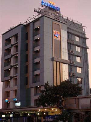 Hotel Sampoorna Mumbai Exterior photo